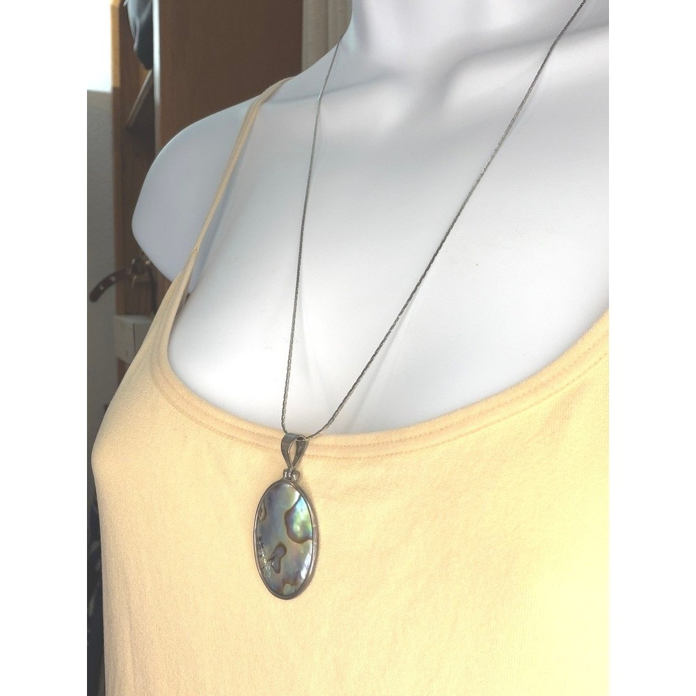Oval Abalone Shell Necklace Women Blue Green Iridescent Pendant